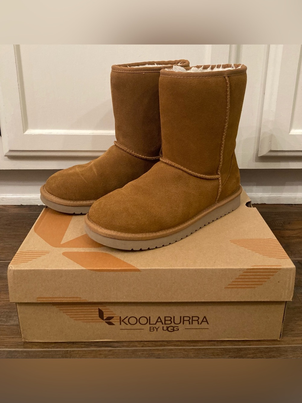 Koolaburra by UGG Women’s Short Classic Boot